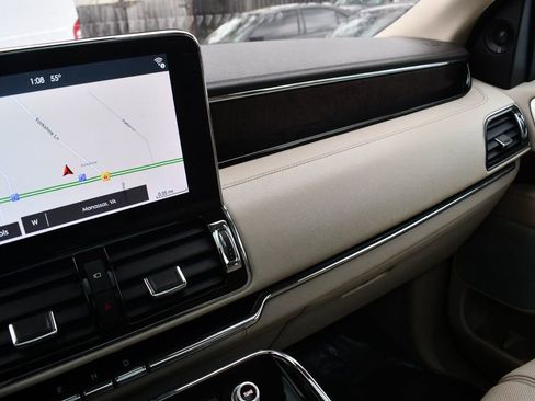 Used 2018 Lincoln Navigator Reserve w/ Technology Package image 29