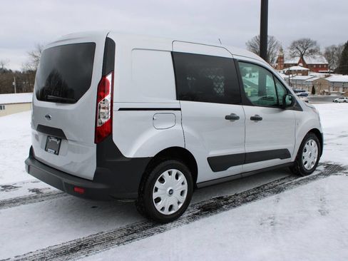 Used 2019 Ford Transit Connect XL image 4