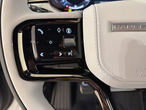 New 2025 Land Rover Range Rover Sport Dynamic SE image 12