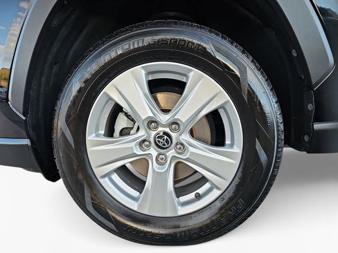 Certified 2020 Toyota RAV4 XLE AWD/4WD image 23