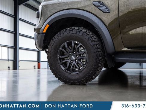Used 2025 Ford Ranger Raptor AWD/4WD image 35