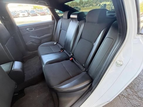 Used 2022 Honda Civic Sport image 12
