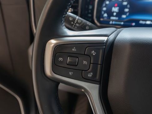 Used 2025 Chevrolet Silverado 1500 LT AWD/4WD image 24
