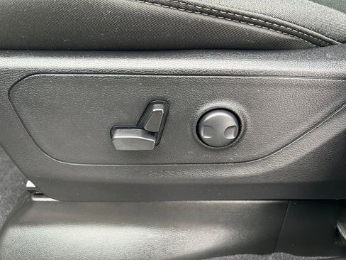 Certified 2025 RAM 1500 Big Horn image 22