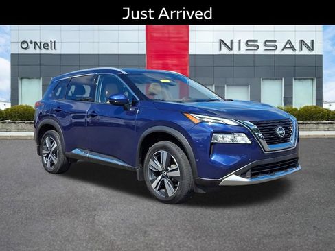 Certified 2023 Nissan Rogue Platinum w/ Platinum Premium Package AWD/4WD image 1