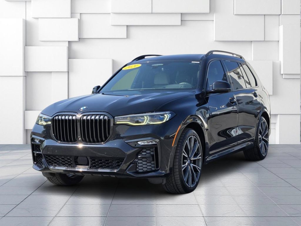 Used 2021 BMW X7 M50i AWD/4WD image 3