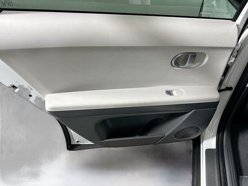 Used 2024 Hyundai Ioniq 5 SEL RWD image 26
