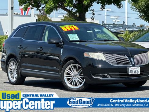 Used 2014 Lincoln MKT AWD w/ Equipment Group 201A image 1