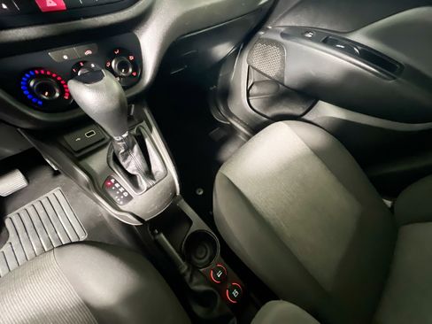 Used 2021 RAM ProMaster City Tradesman SLT w/ Window Group 04 image 25