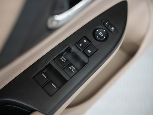 Used 2014 Honda Accord EX-L image 44