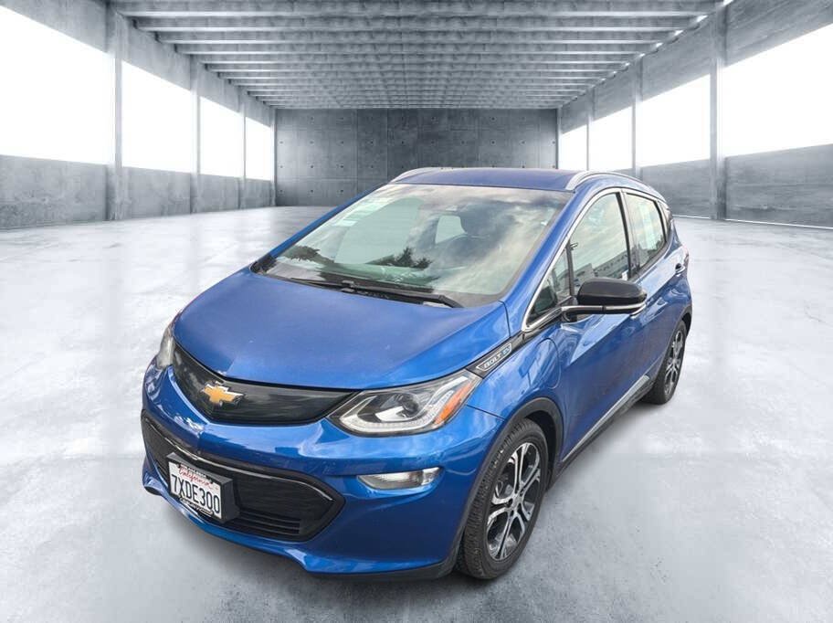 Used 2017 Chevrolet Bolt Premier w/ Driver Confidence II Package FWD image 1