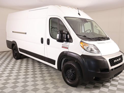 Used 2022 RAM ProMaster 3500 w/ Convenience Group FWD image 1