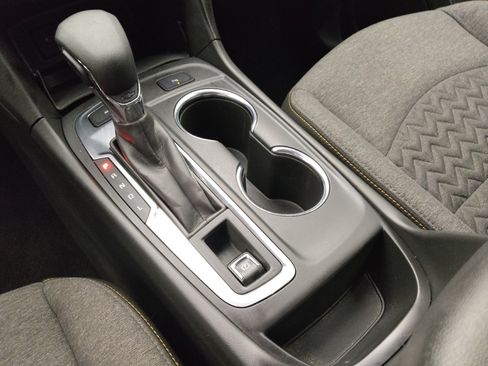 Used 2023 Chevrolet Equinox LT w/ LPO, Floor Liner Package AWD/4WD image 26