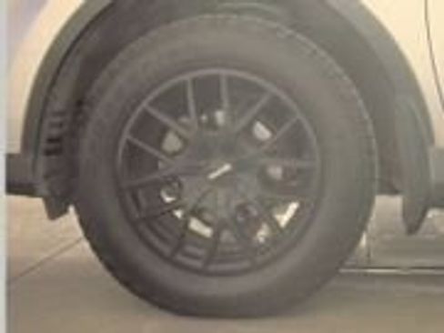 Certified 2018 Toyota RAV4 LE image 35