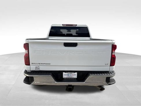 Used 2024 Chevrolet Silverado 2500 LT AWD/4WD image 10