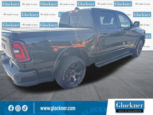 Used 2025 RAM 1500 Big Horn AWD/4WD image 5