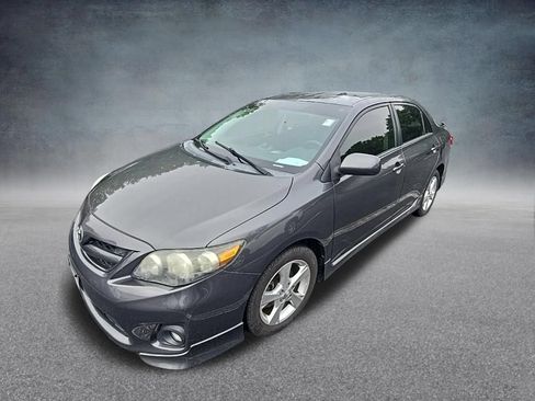 Used 2013 Toyota Corolla S FWD image 4
