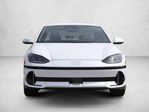 New 2025 Hyundai Ioniq 6 SEL image 2