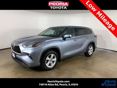 Used 2021 Toyota Highlander LE