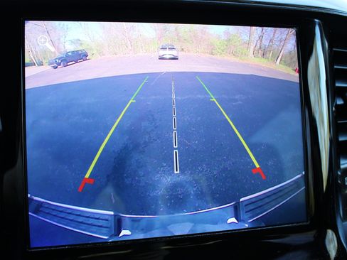 Used 2019 RAM 1500 Laramie image 37