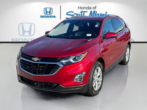 Used 2020 Chevrolet Equinox LT image 3