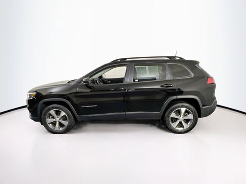 Used 2022 Jeep Cherokee Limited image 8