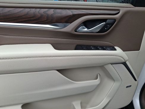 Used 2023 GMC Yukon Denali w/ LPO, Floor Liner Package image 13