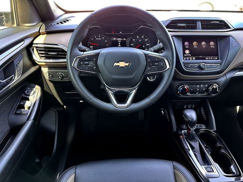 Used 2022 Chevrolet TrailBlazer ACTIV image 21