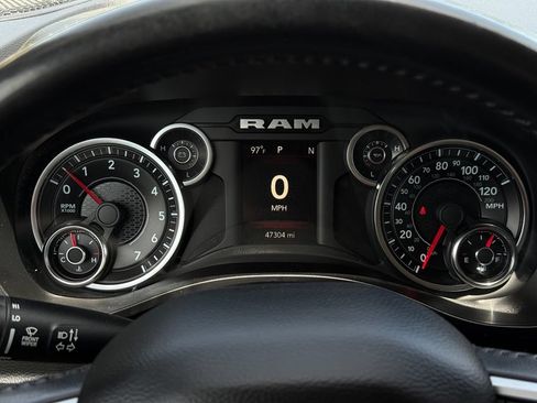 Used 2020 RAM 1500 Big Horn AWD/4WD image 35