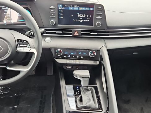 New 2026 Hyundai Elantra Blue image 20