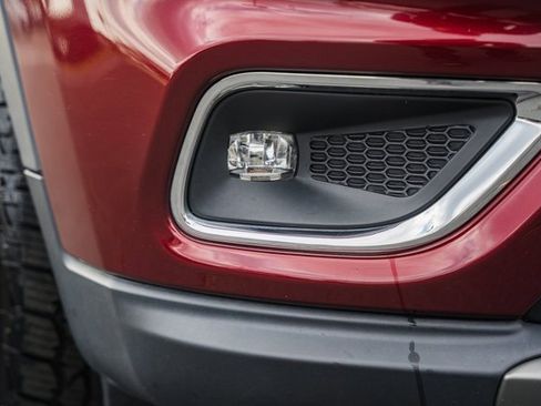 Used 2019 Jeep Cherokee Limited image 15