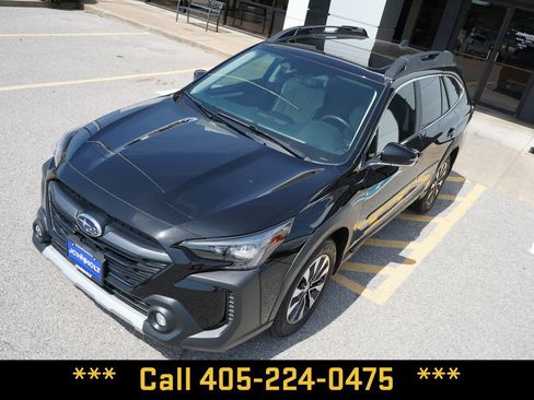 Used 2025 Subaru Outback Limited AWD/4WD image 13