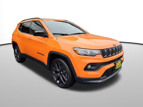 New 2026 Jeep Compass Latitude image 8