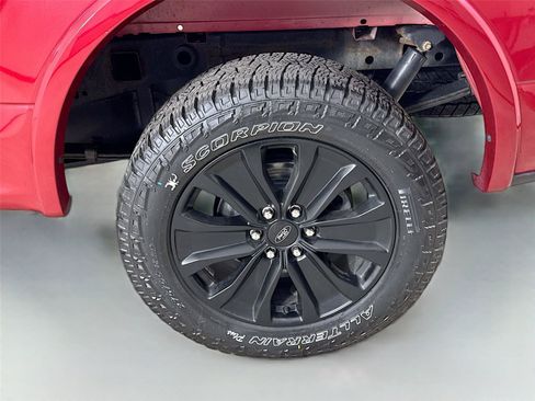 Used 2020 Ford F150 XLT w/ Equipment Group 302A Luxury AWD/4WD image 30