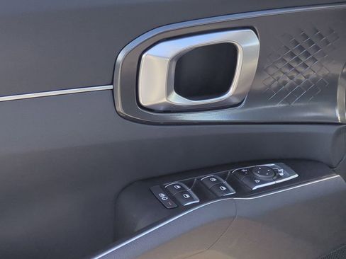 New 2026 Kia Sorento S image 22