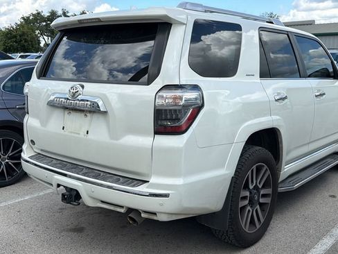 Certified 2020 Toyota 4Runner Limited AWD/4WD image 4