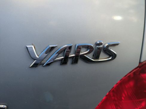 Used 2008 Toyota Yaris Base image 31