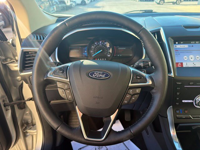 Used 2019 Ford Edge Titanium w/ Equipment Group 301A AWD/4WD image 23
