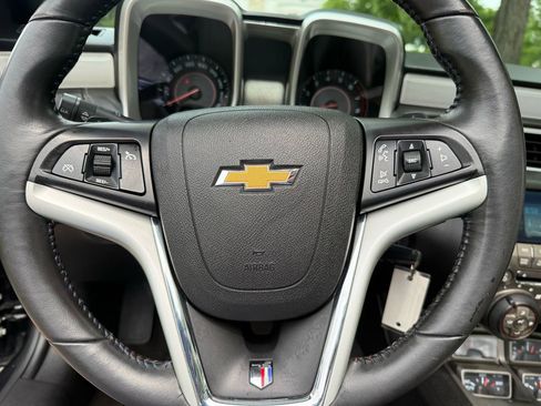 Used 2012 Chevrolet Camaro SS RWD image 20