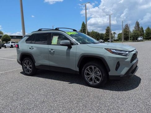 Used 2023 Toyota RAV4 XLE Premium AWD/4WD image 2
