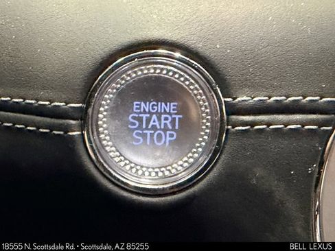 Used 2023 Genesis G90 3.5T AWD/4WD image 28