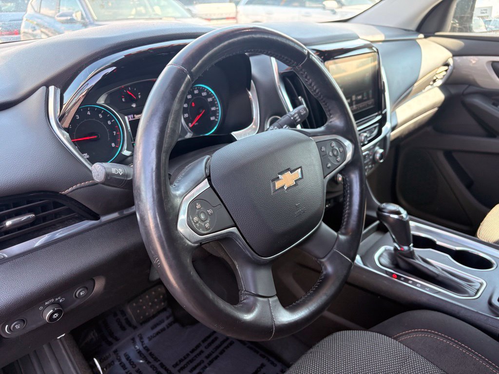 Used 2018 Chevrolet Traverse LT FWD image 10