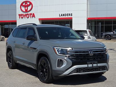 Used 2025 Volkswagen Atlas Peak Edition SE