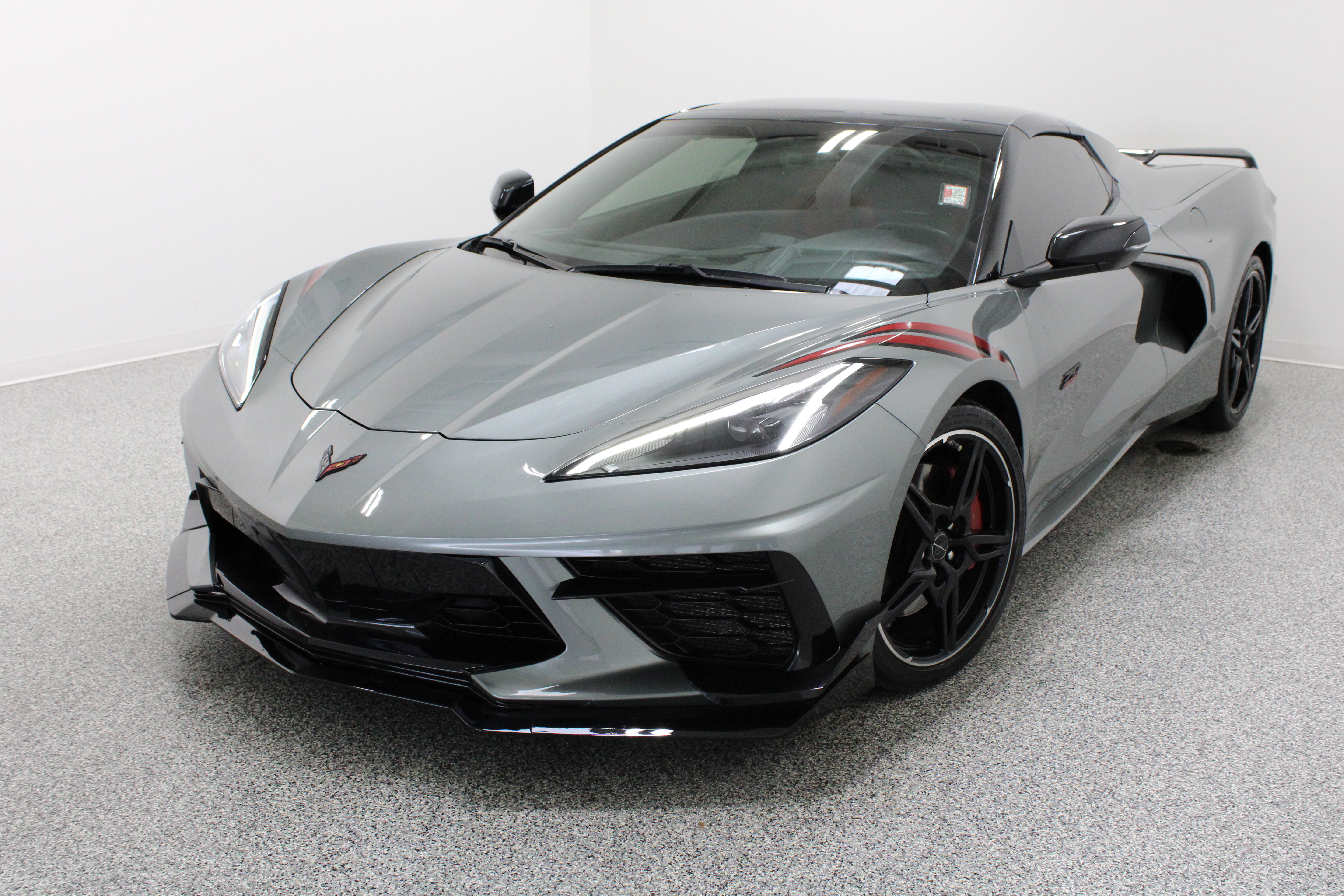 Used 2023 Chevrolet Corvette Stingray Convertible w/ Z51 Performance Package RWD image 2