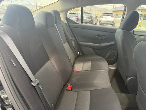 Used 2024 Nissan Sentra SV FWD image 22