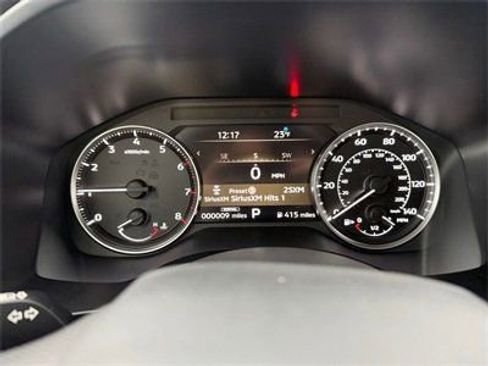 New 2025 Mitsubishi Outlander SE image 16