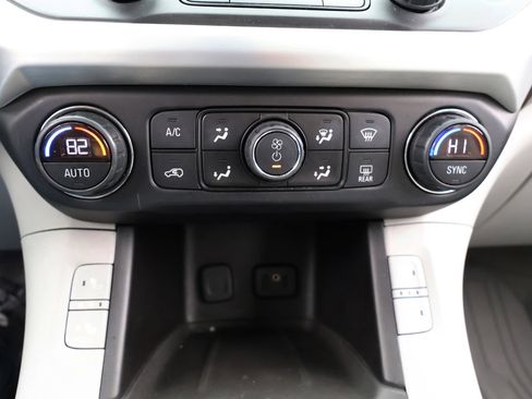 Used 2019 GMC Acadia SLT image 42