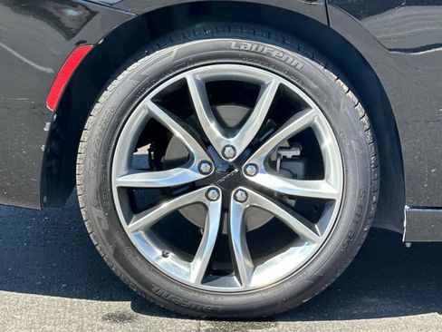 Used 2015 Dodge Charger R/T w/ Premium Group RWD image 29