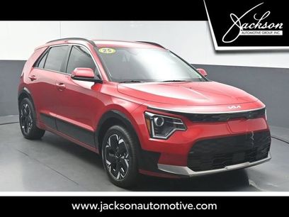 Used 2025 Kia Niro Wind