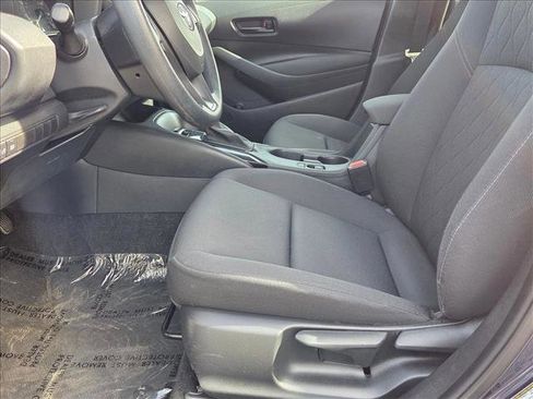 Used 2023 Toyota Corolla LE image 15